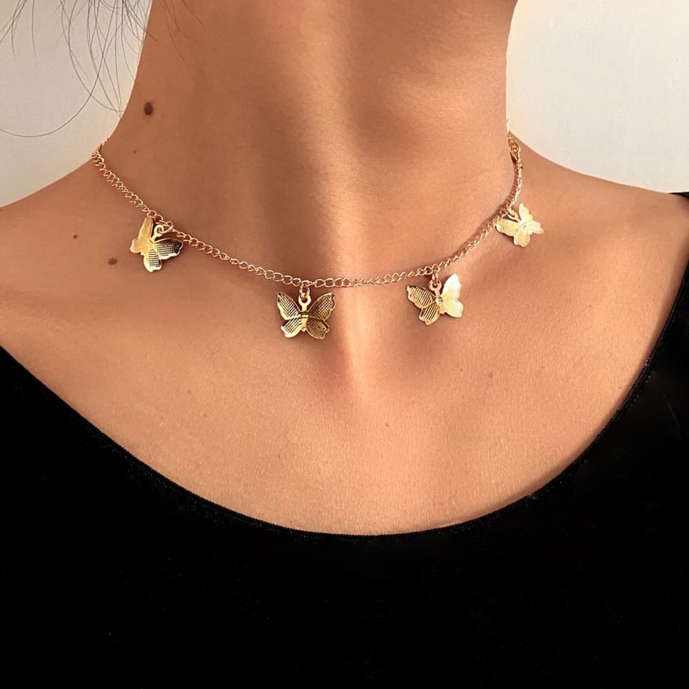 🎉 New Butterfly gold plated adjustable choker necklace